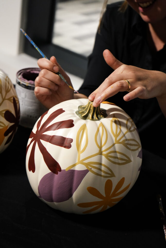 Sights + Sounds at Avenue Bellevue: Bellevue’s Favorite New Happy Hour 